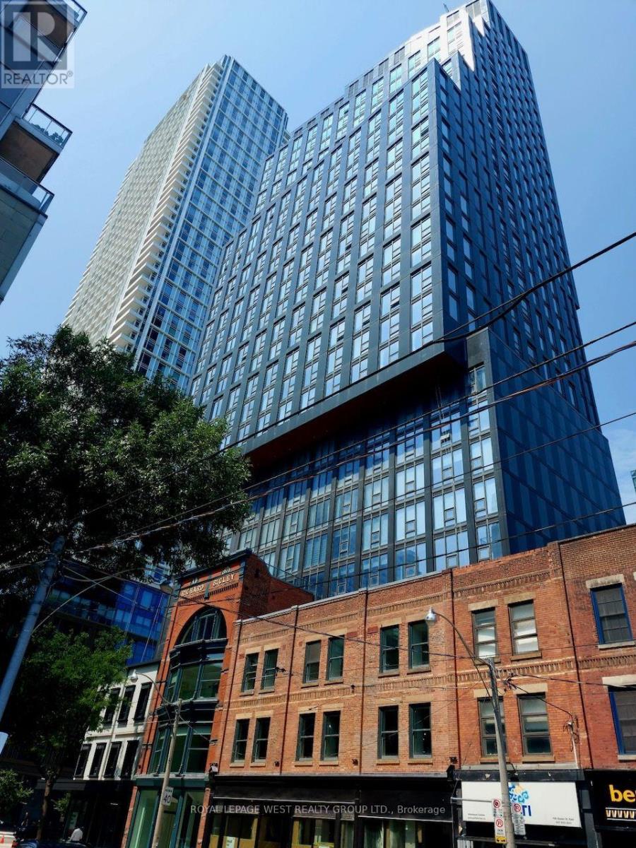 3709 - 100 Queen Street E, Toronto, Ontario  M5H 2N2 - Photo 1 - C13667280