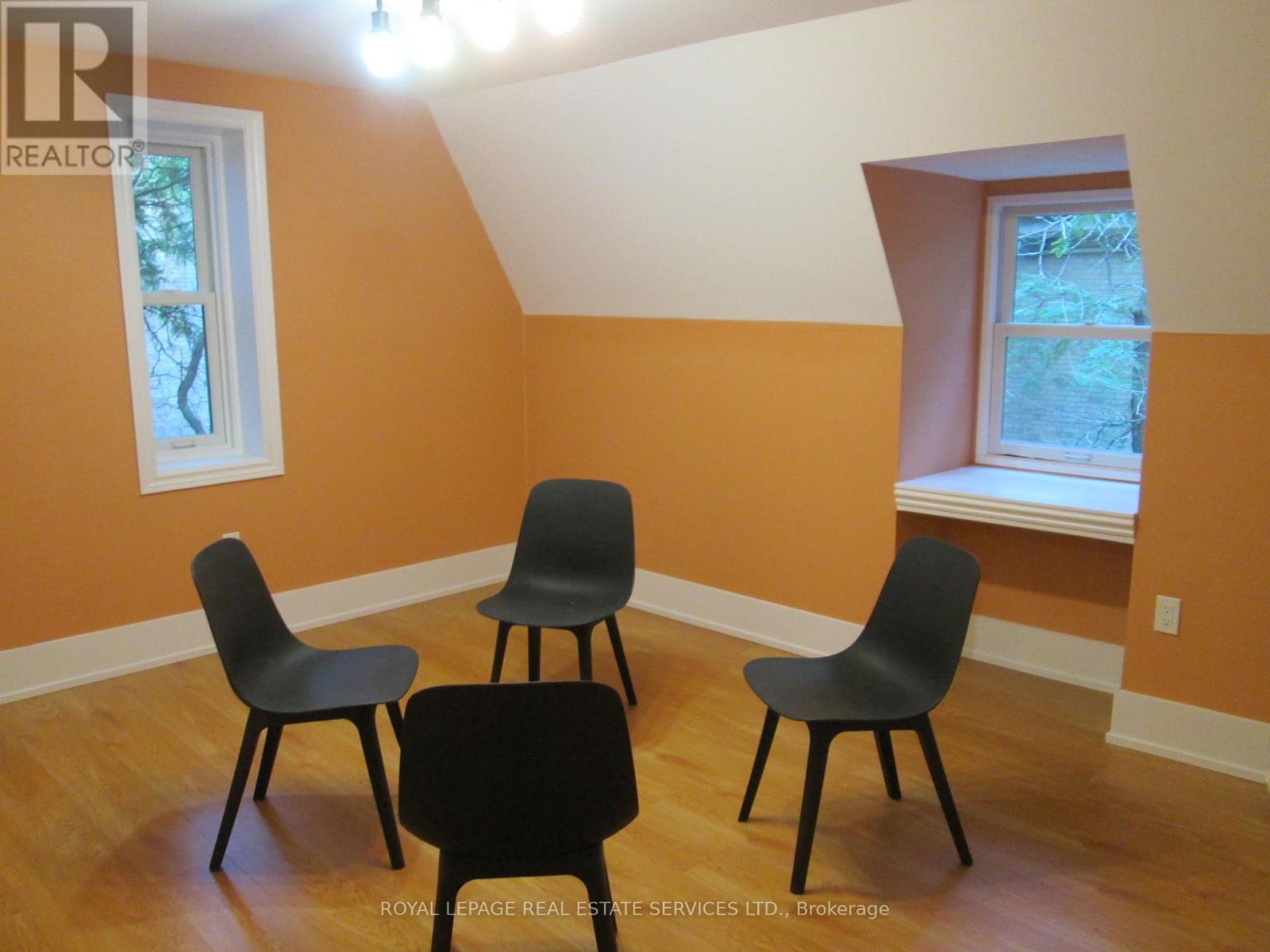10 Trinity Square, Toronto, Ontario  M5G 1B1 - Photo 19 - C13667286