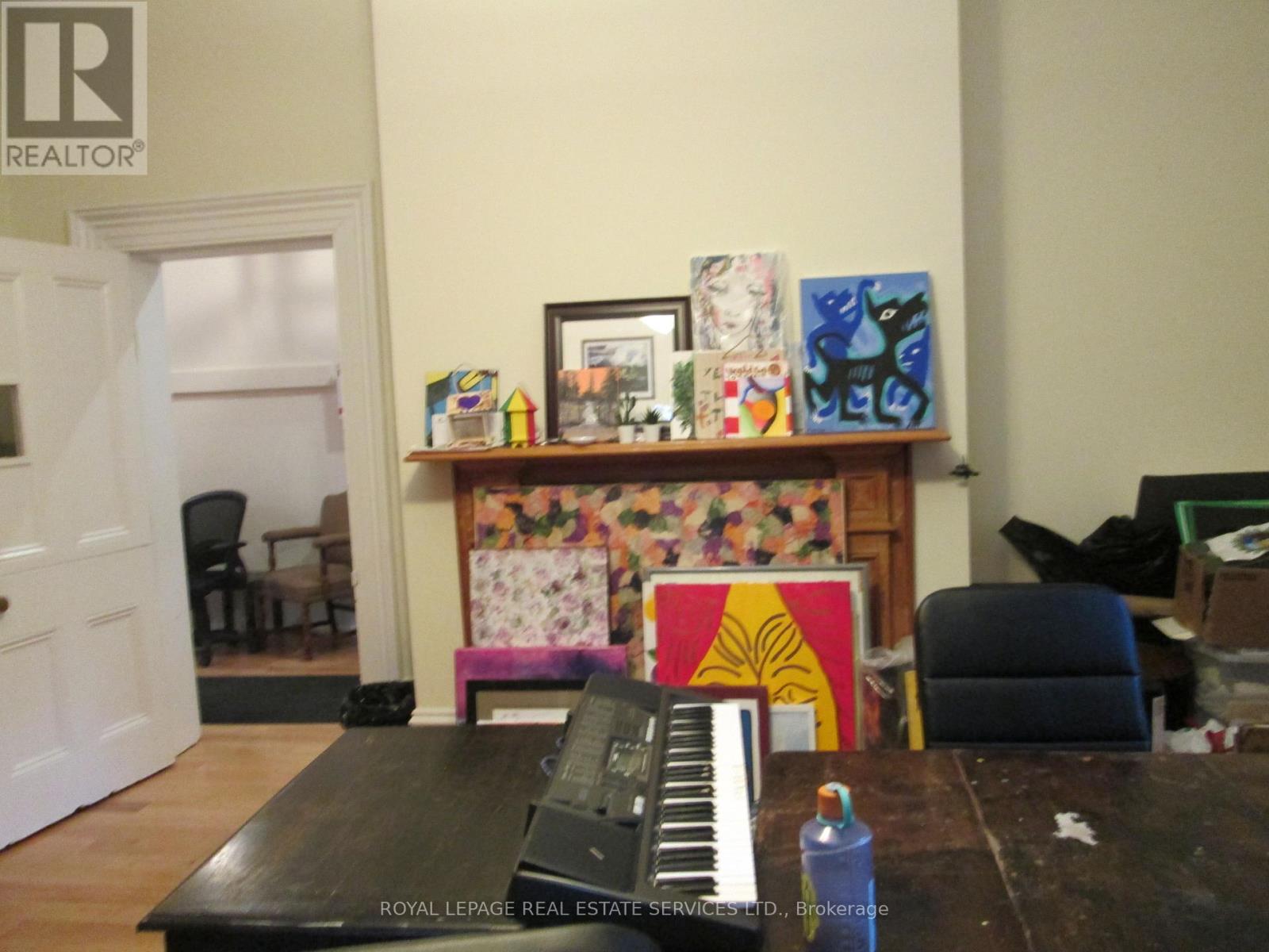 10 Trinity Square, Toronto, Ontario  M5G 1B1 - Photo 5 - C13667286