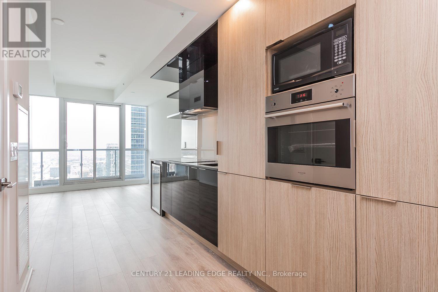 4404 - 70 Temperance Street, Toronto, Ontario  M5H 0B1 - Photo 5 - C13667378