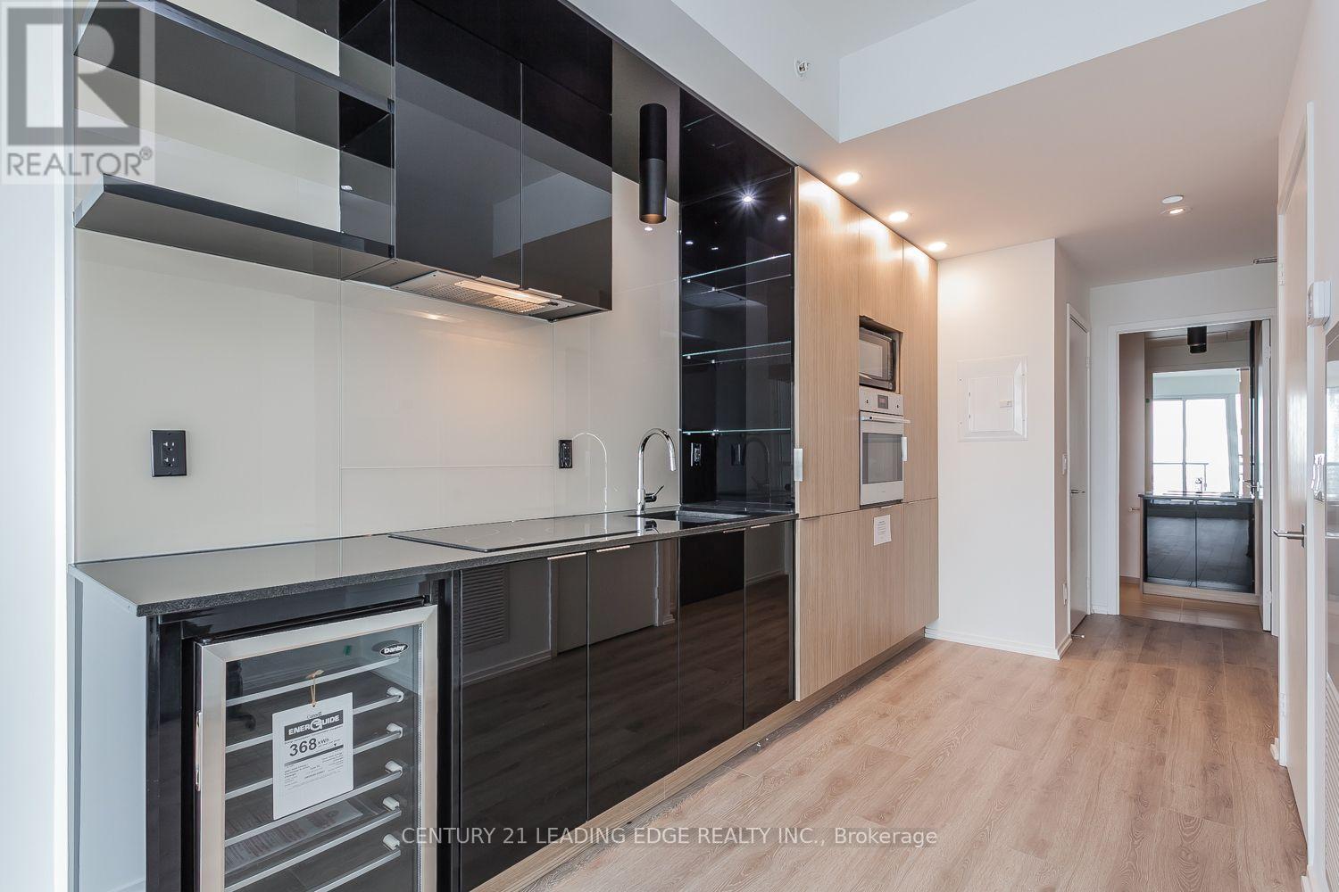 4404 - 70 Temperance Street, Toronto, Ontario  M5H 0B1 - Photo 8 - C13667378
