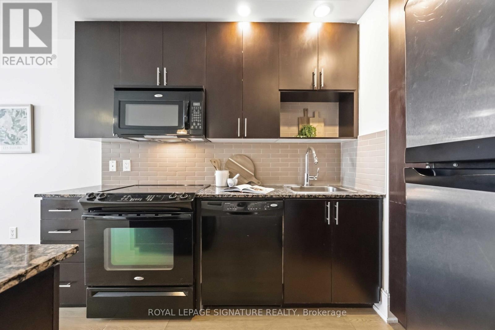 403 - 181 Wynford Drive, Toronto, Ontario  M3C 0C6 - Photo 15 - C13667454