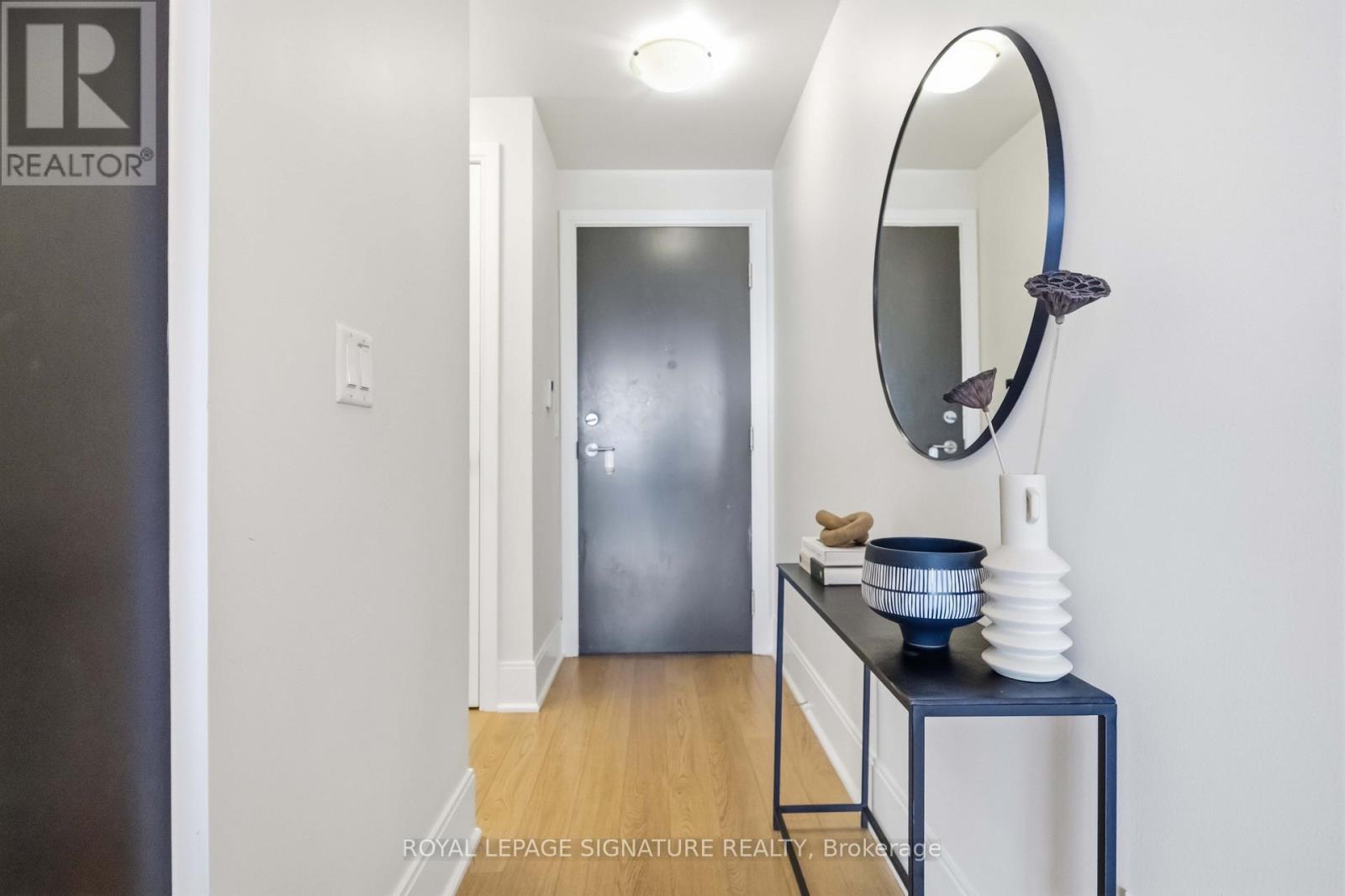 403 - 181 Wynford Drive, Toronto, Ontario  M3C 0C6 - Photo 3 - C13667454