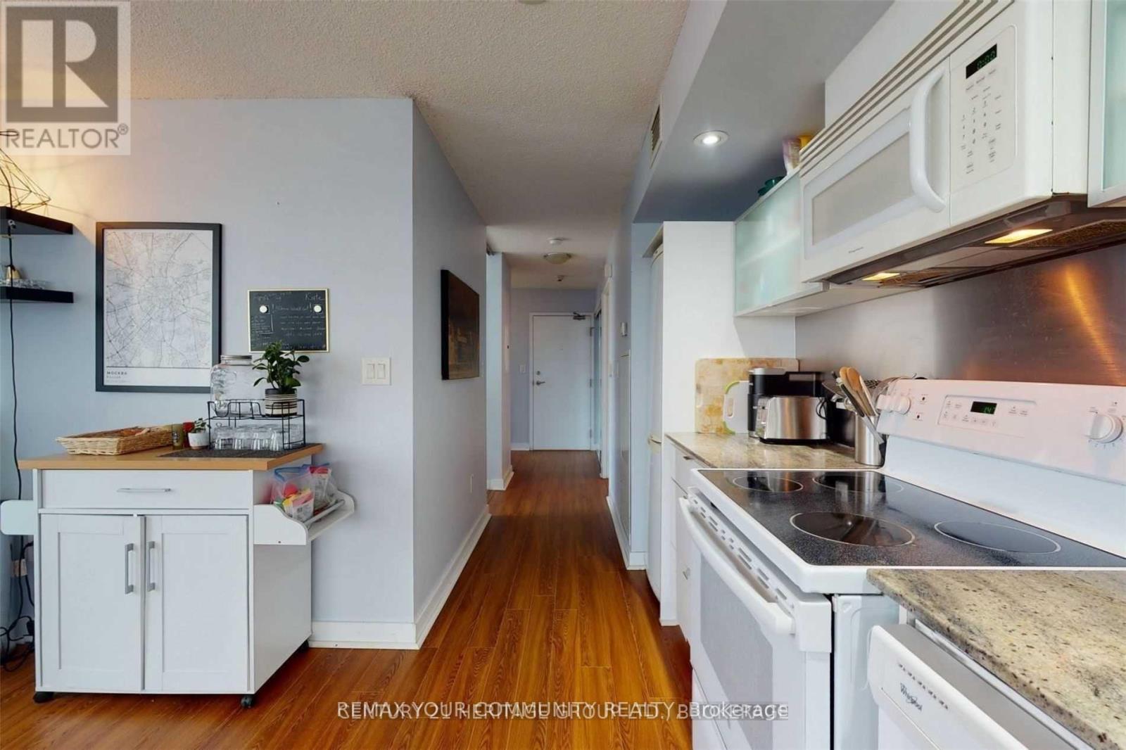 919 - 4k Spadina Avenue, Toronto, Ontario  M5V 3Y9 - Photo 16 - C13667494