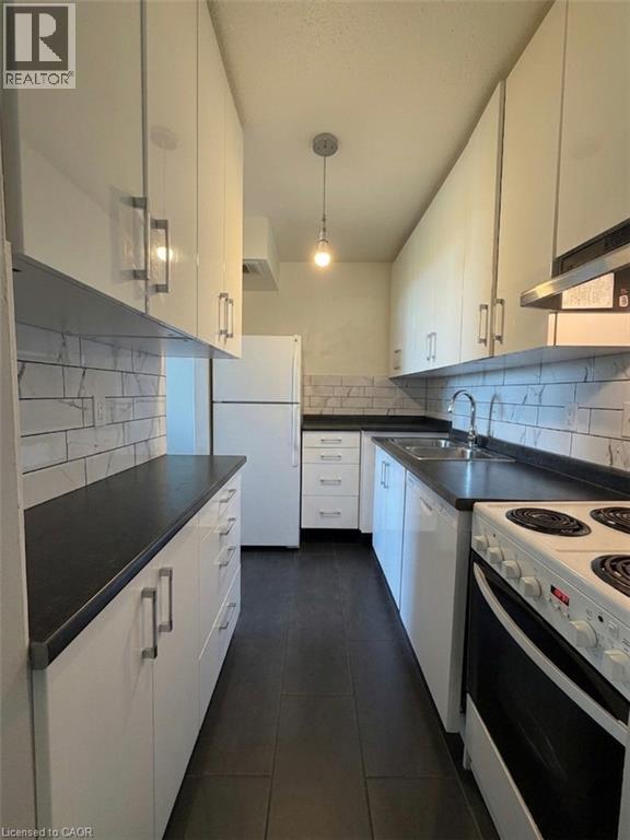15 Nicklaus Drive Unit# 910, Hamilton, Ontario  L8K 5J5 - Photo 8 - 40855285