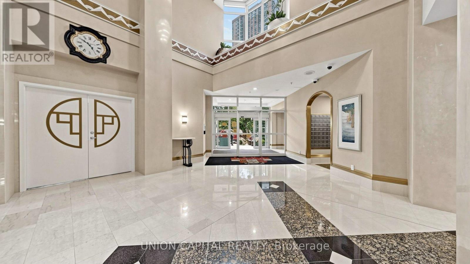2101 - 88 Corporate Drive, Toronto, Ontario  M1H 3G6 - Photo 3 - E13667334