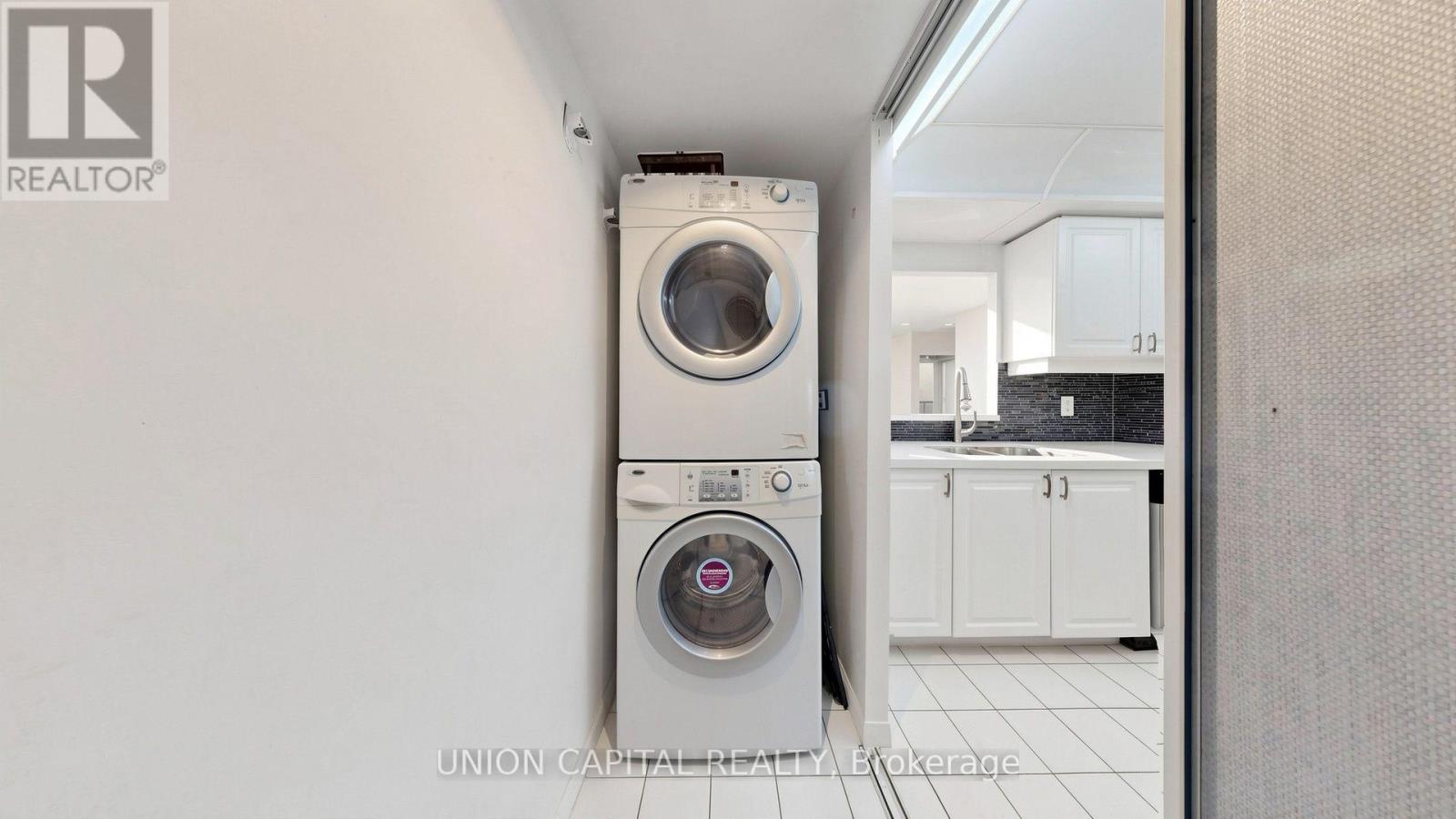 2101 - 88 Corporate Drive, Toronto, Ontario  M1H 3G6 - Photo 8 - E13667334