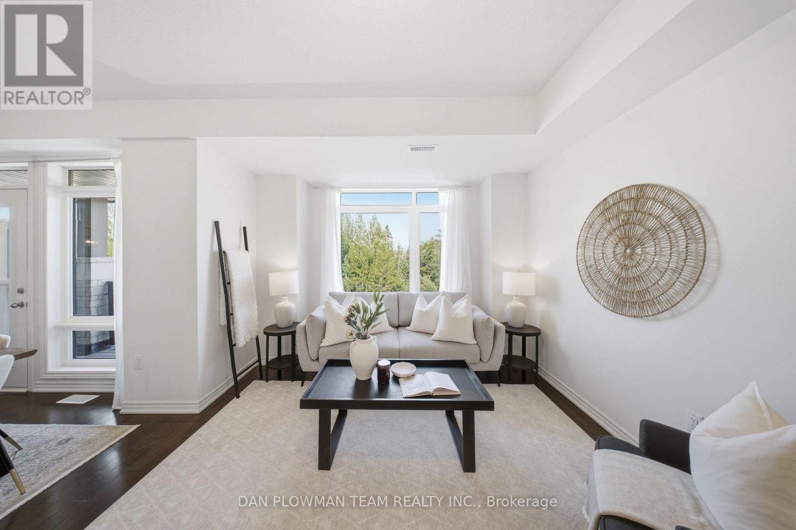 484 Salem Road S, Ajax, Ontario  L1S 0G9 - Photo 7 - E13667338