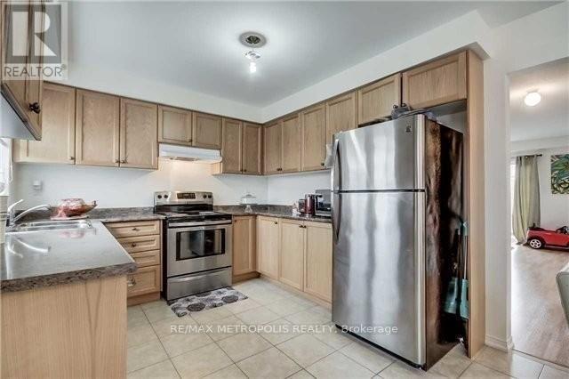 866 Audley Road S, Ajax, Ontario  L1Z 1M4 - Photo 5 - E13667410