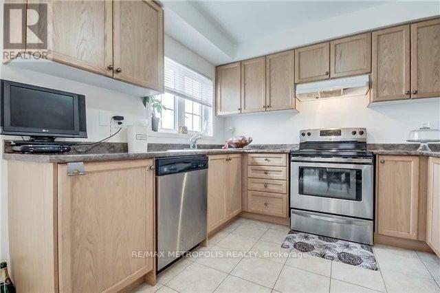 866 Audley Road S, Ajax, Ontario  L1Z 1M4 - Photo 6 - E13667410