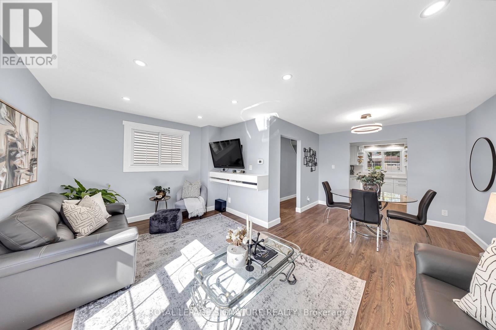 53 Banner Crescent, Ajax, Ontario  L1S 3S8 - Photo 13 - E13667462