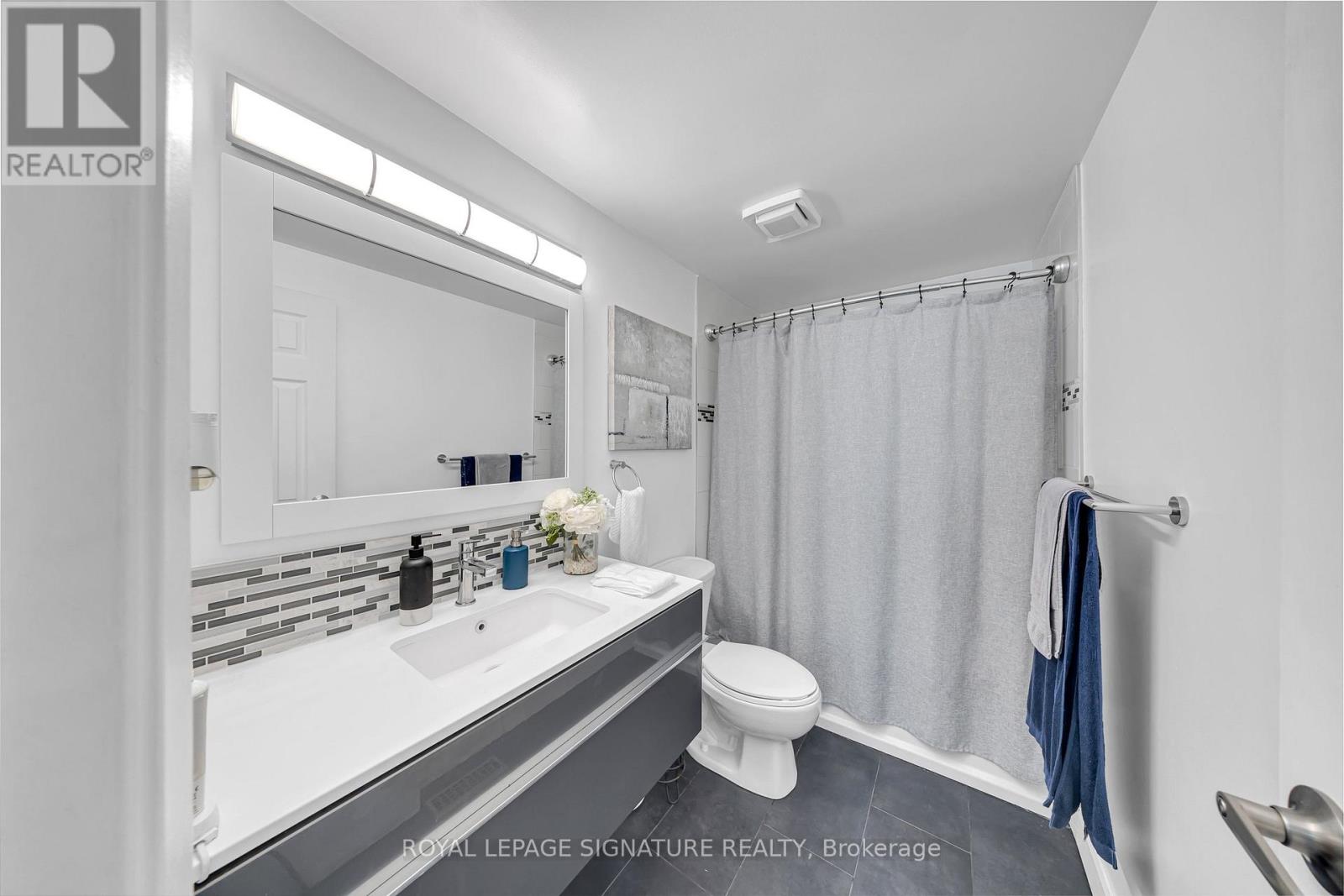 53 Banner Crescent, Ajax, Ontario  L1S 3S8 - Photo 18 - E13667462