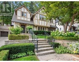14 PINE CRESCENT, Toronto, Ontario
