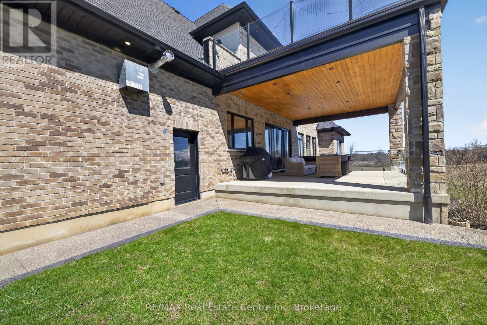 7645 Maltby Road E, Puslinch, Ontario  N0B 2J0 - Photo 46 - X13667340