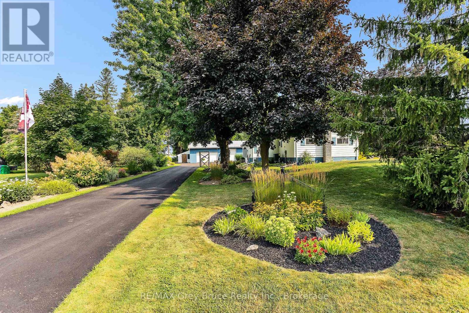21571 Grey Rd 16 Road E, Georgian Bluffs, Ontario  N0H 2N0 - Photo 50 - X13667486