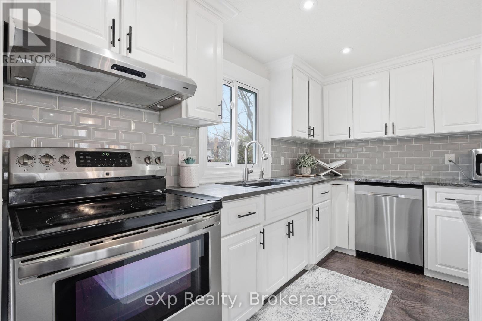 107 Woodborough Road, Guelph (Kortright West), Ontario  N1G 3L7 - Photo 12 - X13667508
