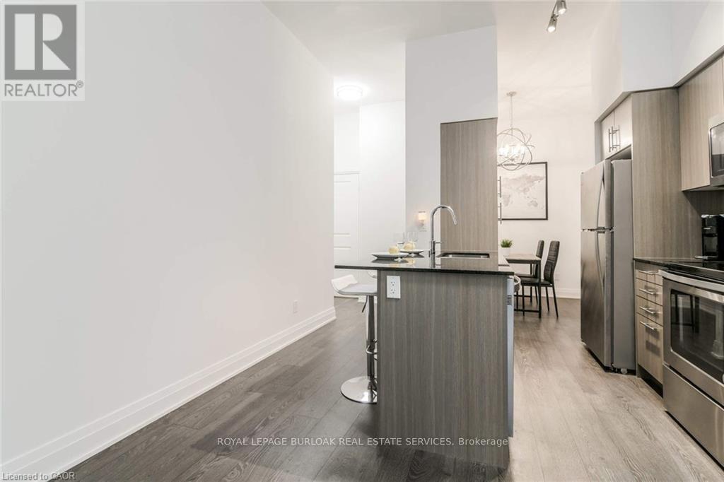 104 - 55 Speers Road, Oakville, Ontario L6K 0H9 - Photo 8 - W13666506