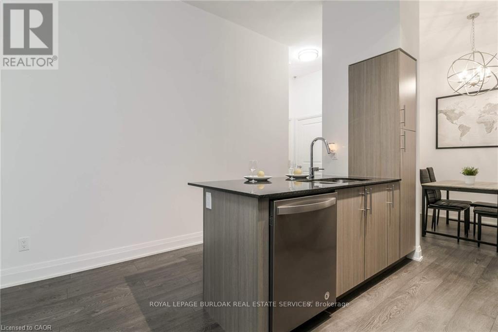 104 - 55 Speers Road, Oakville, Ontario L6K 0H9 - Photo 7 - W13666506