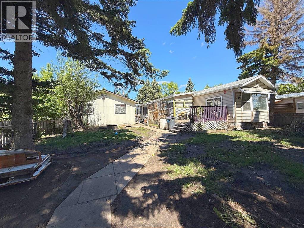 4724 45 Avenue, Alix, Alberta  T0C 0B0 - Photo 1 - A2317625