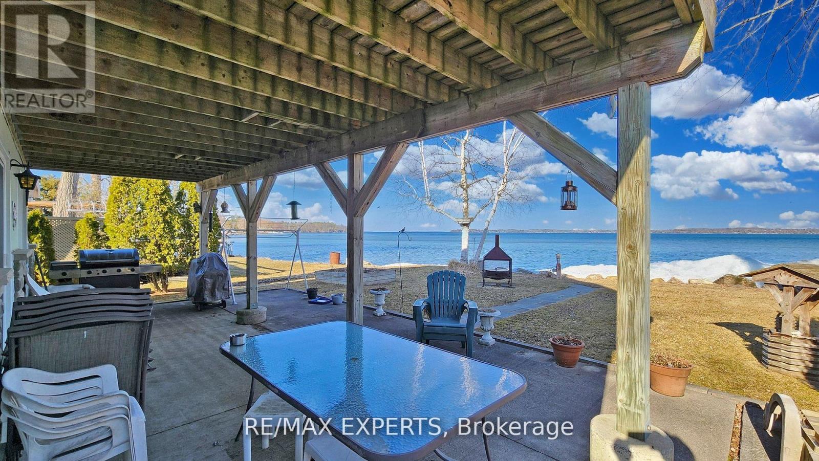 319 Limerick Street, Innisfil, Ontario L0L 1K0 - Photo 4 - N13667310