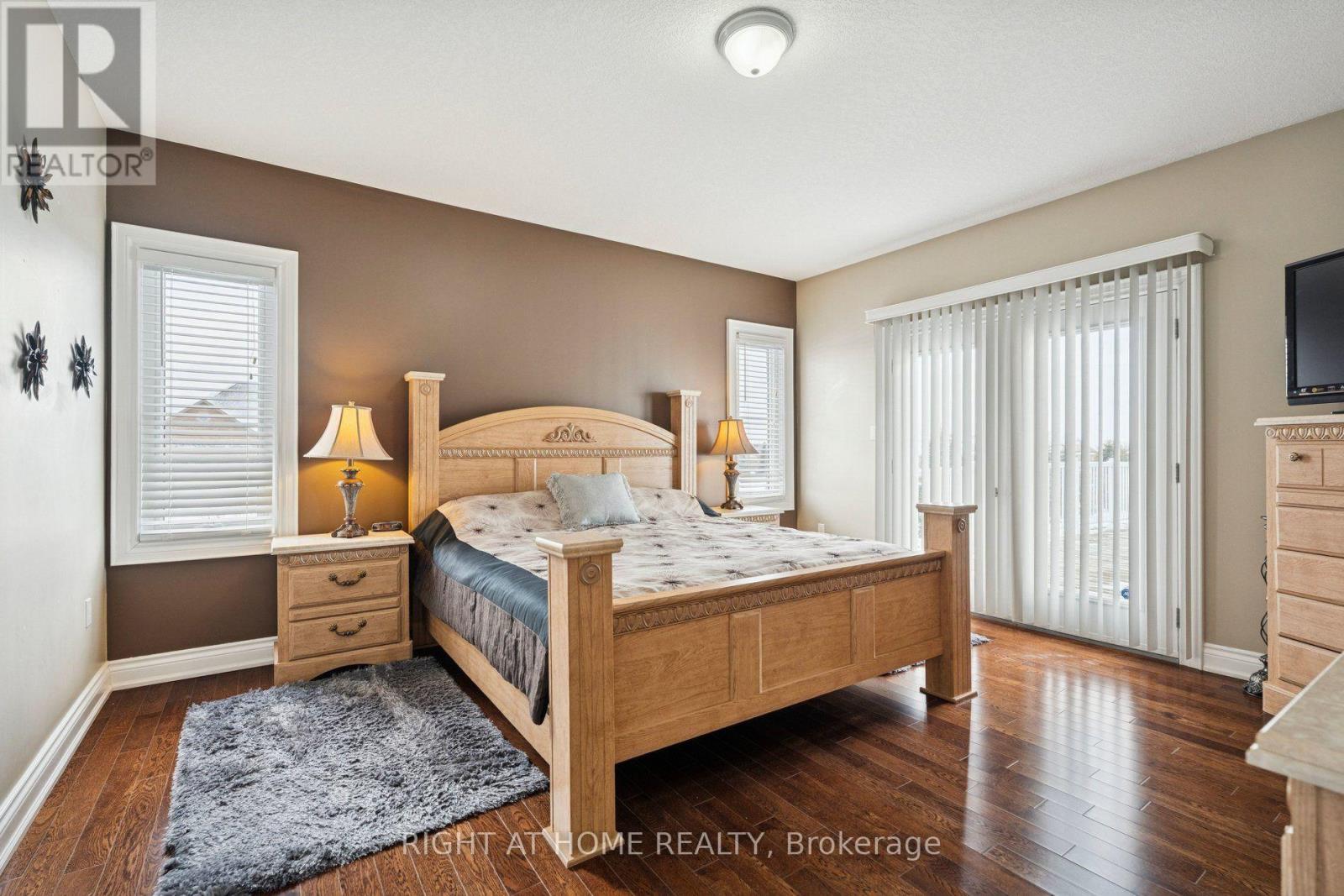 10 Brolley Crescent, Essa, Ontario  L0L 2N2 - Photo 20 - N13667506