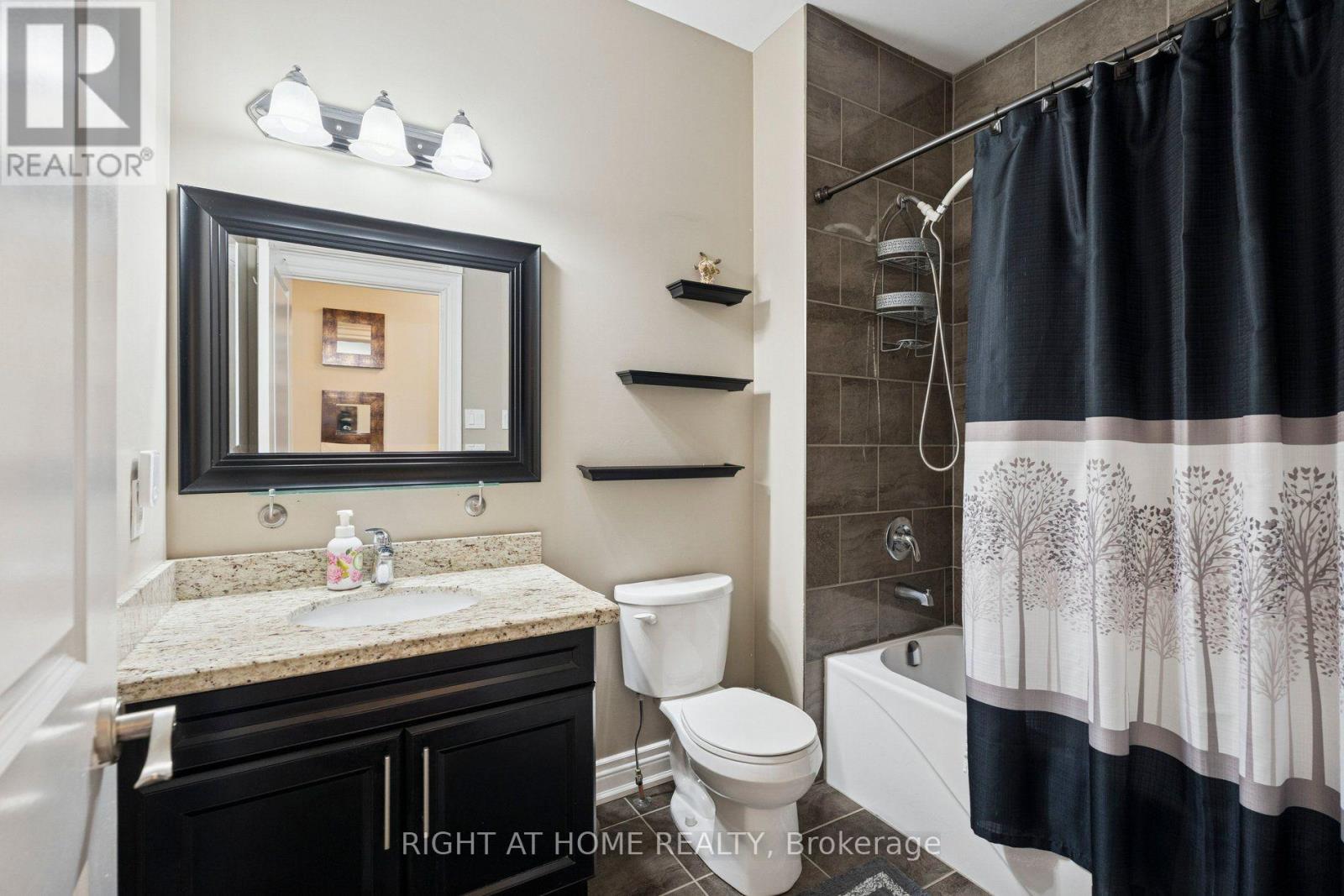 10 Brolley Crescent, Essa, Ontario  L0L 2N2 - Photo 26 - N13667506