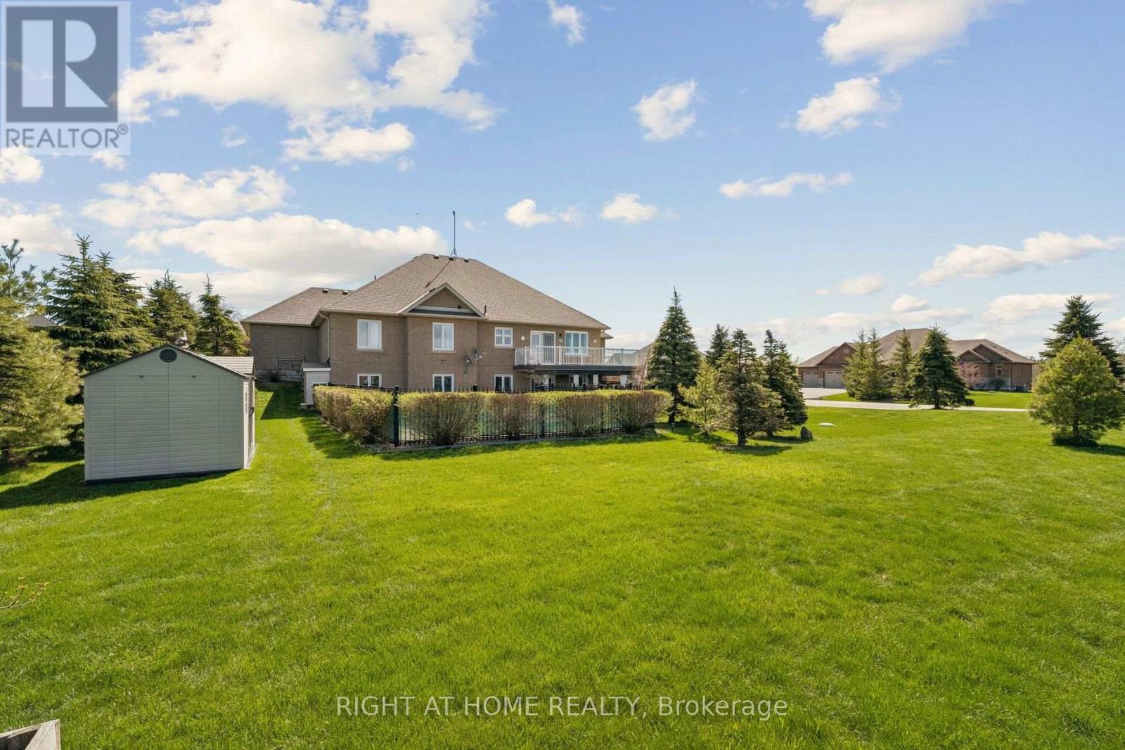 10 Brolley Crescent, Essa, Ontario  L0L 2N2 - Photo 41 - N13667506