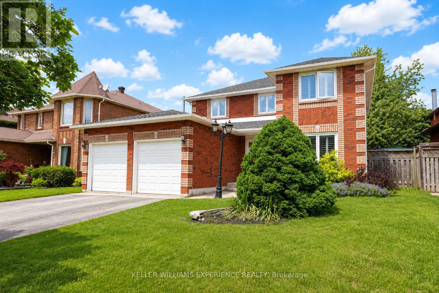 132 James Street, Barrie (Ardagh), Ontario  L4N 6X9 - Photo 1 - S13667260