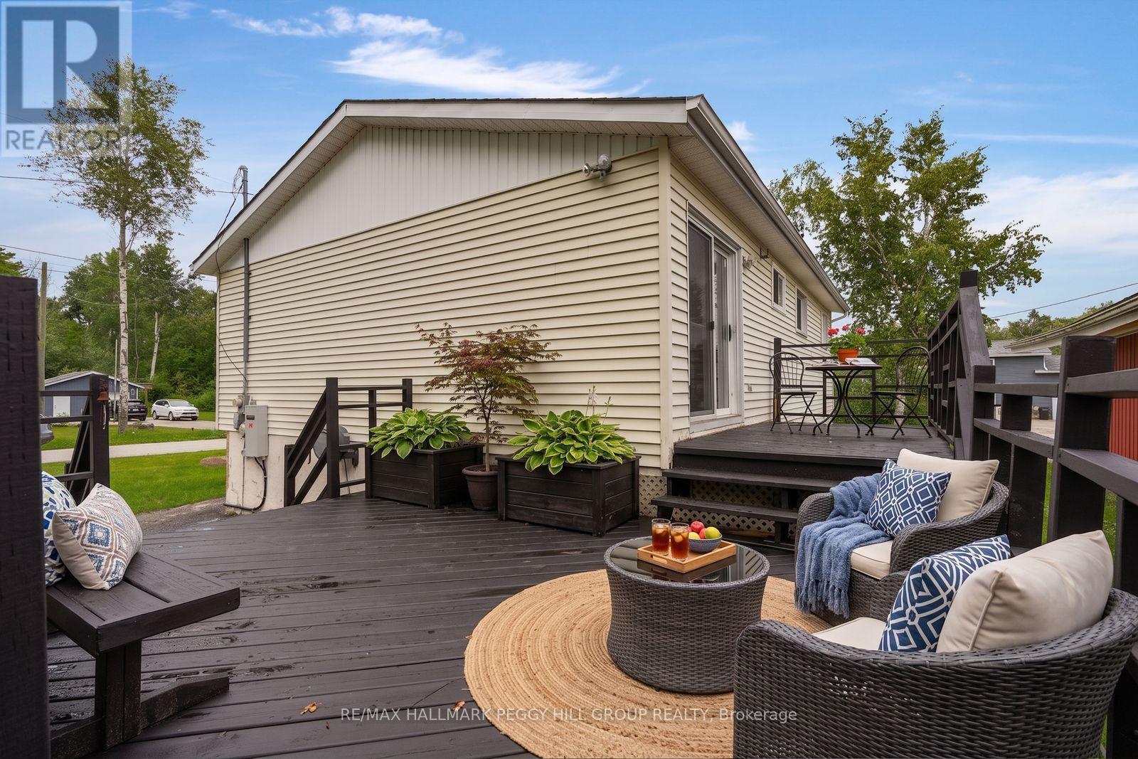 379 Wardell Street, Tay (Port Mcnicoll), Ontario  L0K 1R0 - Photo 13 - S13667354