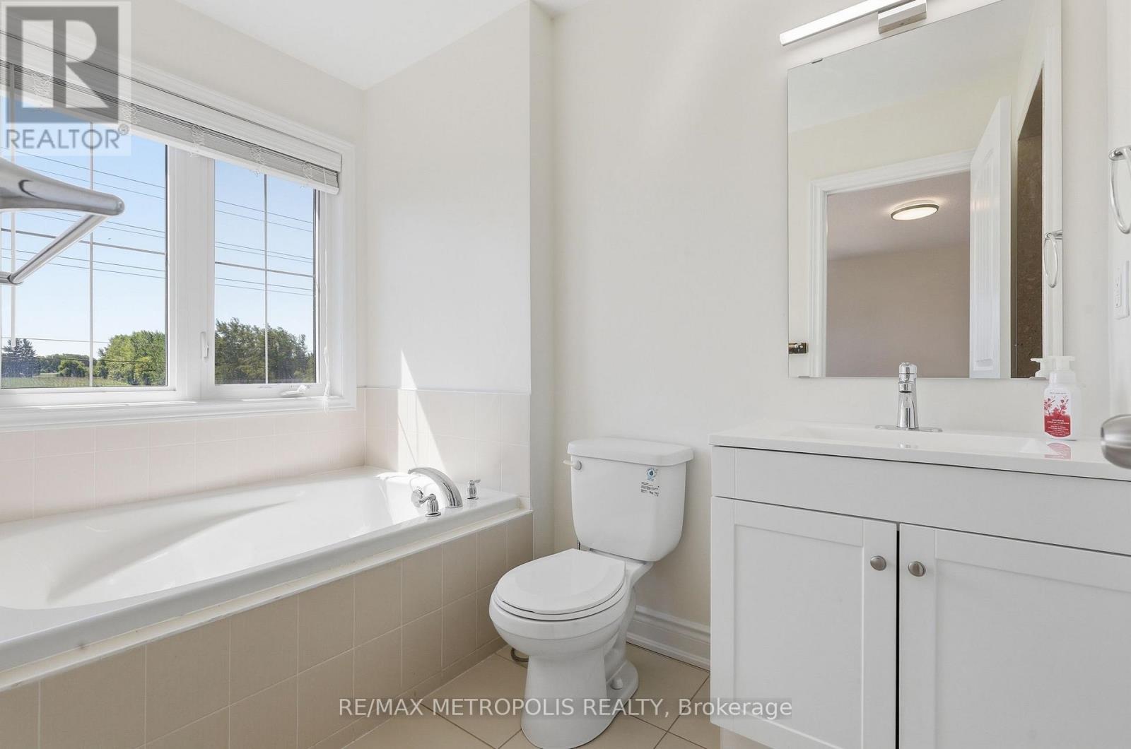 34 Robertson Street, Collingwood, Ontario  L9Y 0X1 - Photo 29 - S13667438
