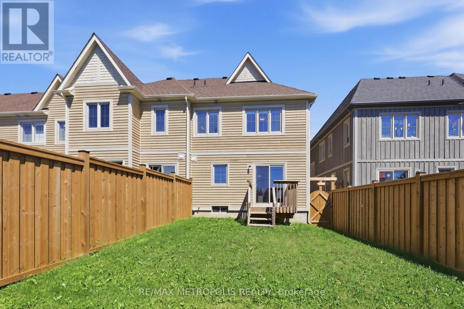 34 Robertson Street, Collingwood, Ontario  L9Y 0X1 - Photo 7 - S13667438