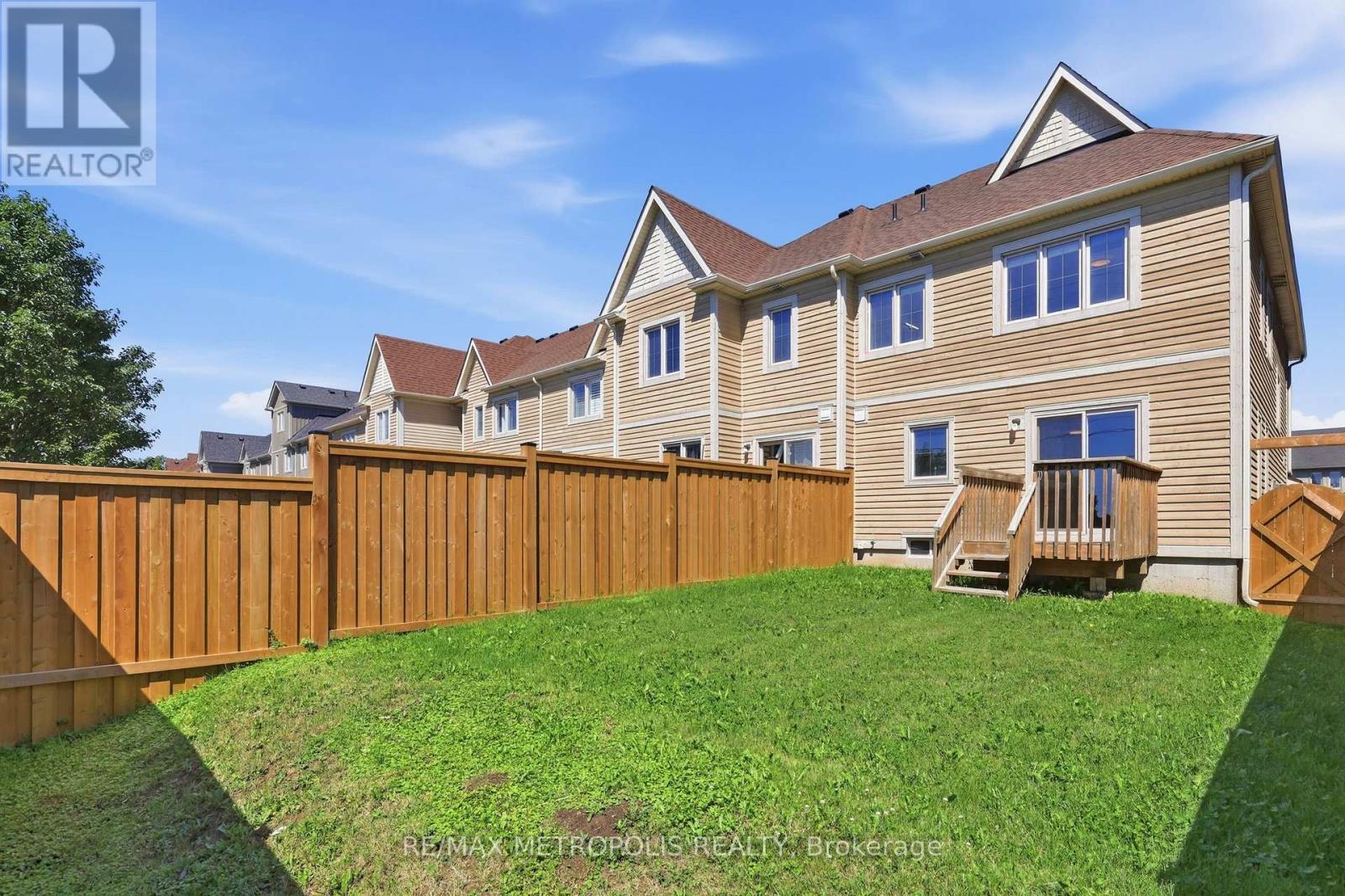 34 Robertson Street, Collingwood, Ontario  L9Y 0X1 - Photo 8 - S13667438