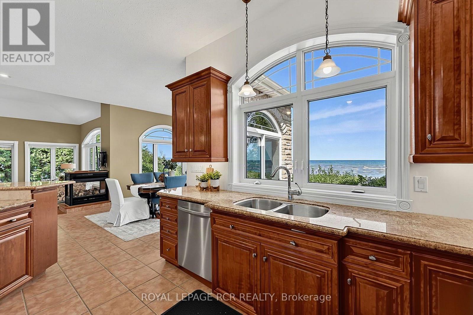 1068 Shore Lane, Wasaga Beach, Ontario  L9Z 2A1 - Photo 19 - S13667500