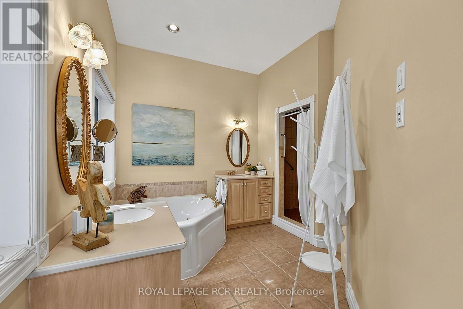 1068 Shore Lane, Wasaga Beach, Ontario  L9Z 2A1 - Photo 21 - S13667500