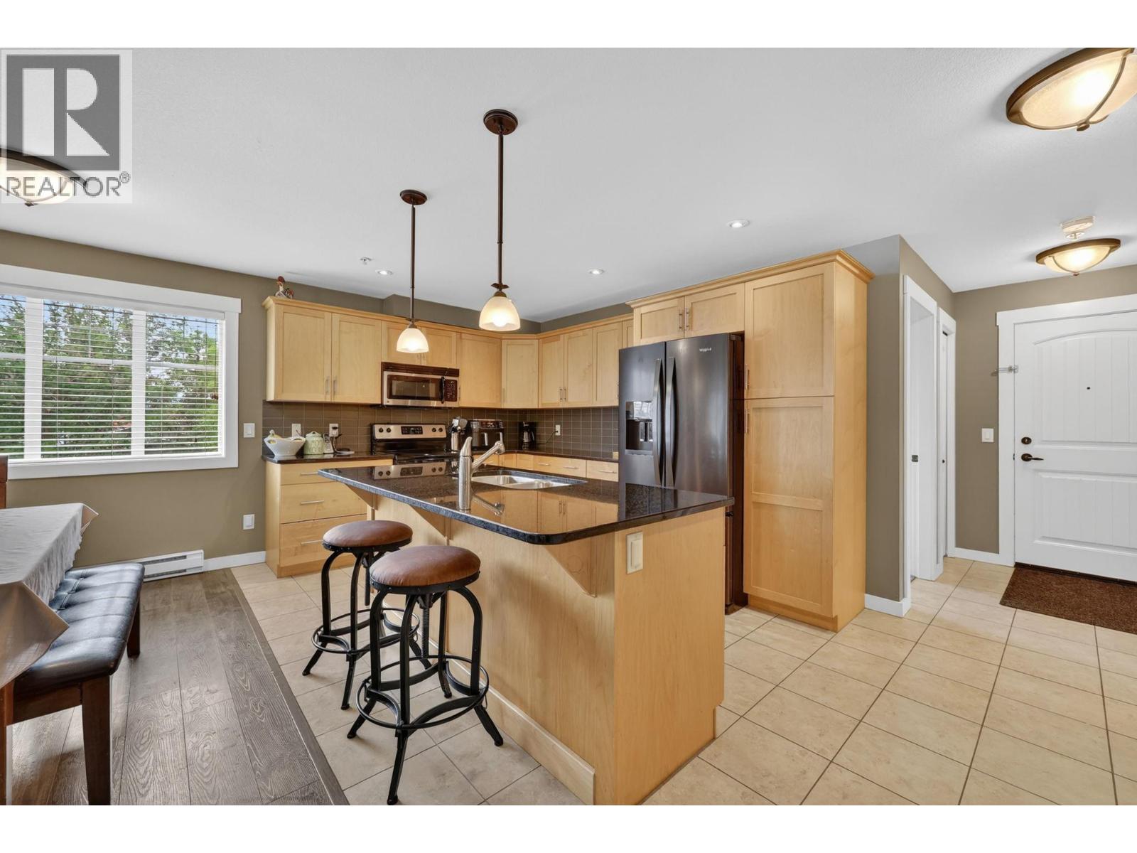 10529 Powley Court Unit# 204, Lake Country, British Columbia  V4V 2S2 - Photo 9 - 10388396