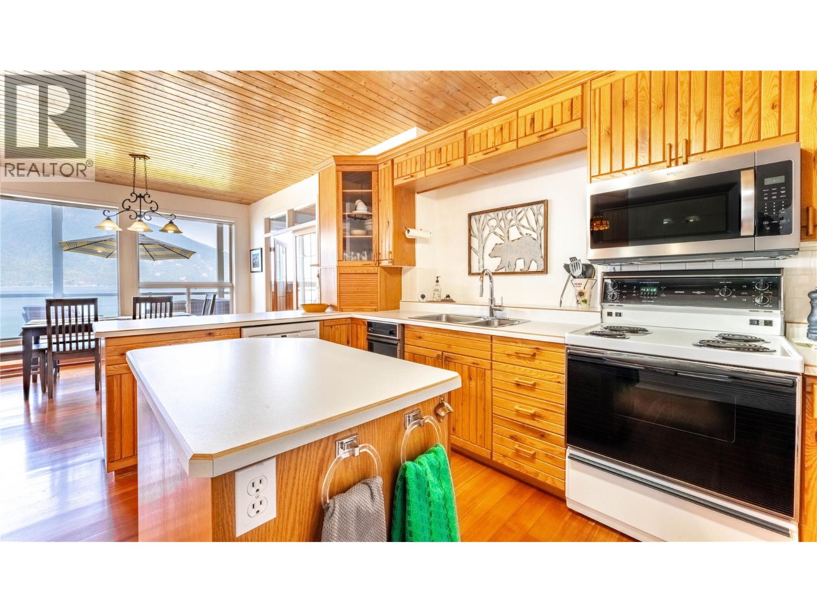 13883 3a Highway, Boswell, British Columbia  V0B 1A0 - Photo 40 - 10393244