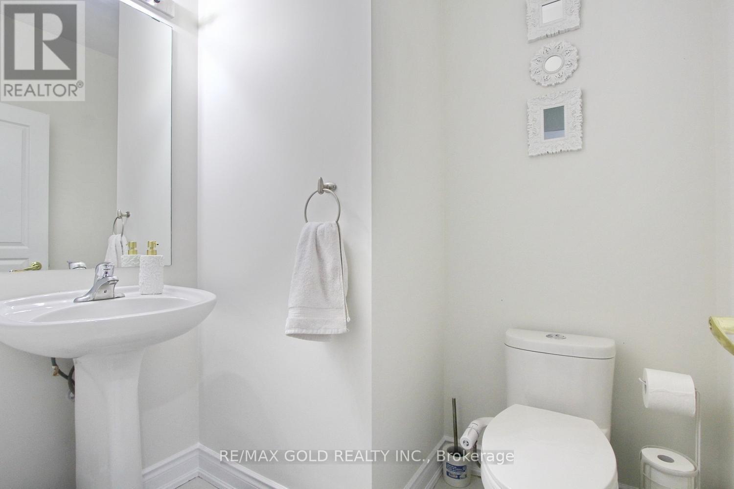 52 Bear Run Road, Brampton, Ontario  L6X 0E4 - Photo 12 - W13667288