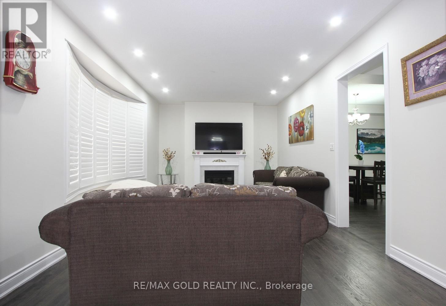 52 Bear Run Road, Brampton, Ontario  L6X 0E4 - Photo 13 - W13667288