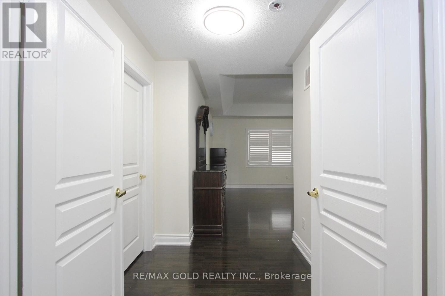52 Bear Run Road, Brampton, Ontario  L6X 0E4 - Photo 21 - W13667288