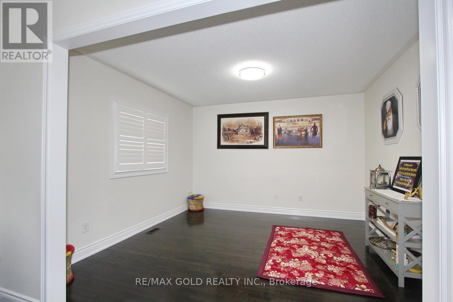 52 Bear Run Road, Brampton, Ontario  L6X 0E4 - Photo 25 - W13667288