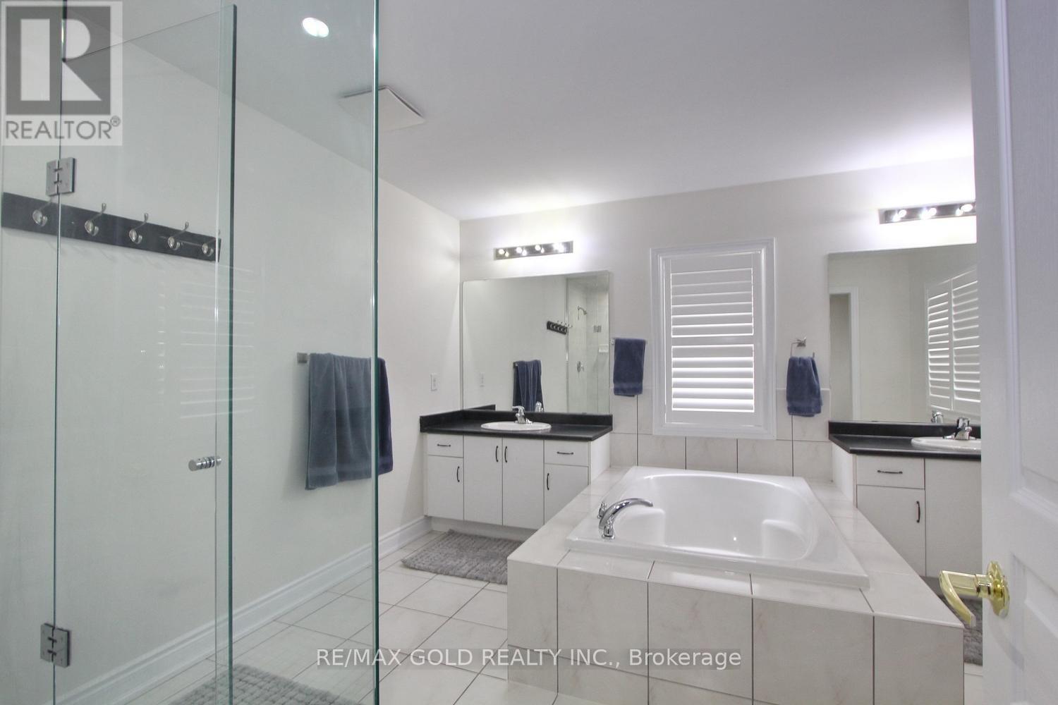 52 Bear Run Road, Brampton, Ontario  L6X 0E4 - Photo 27 - W13667288