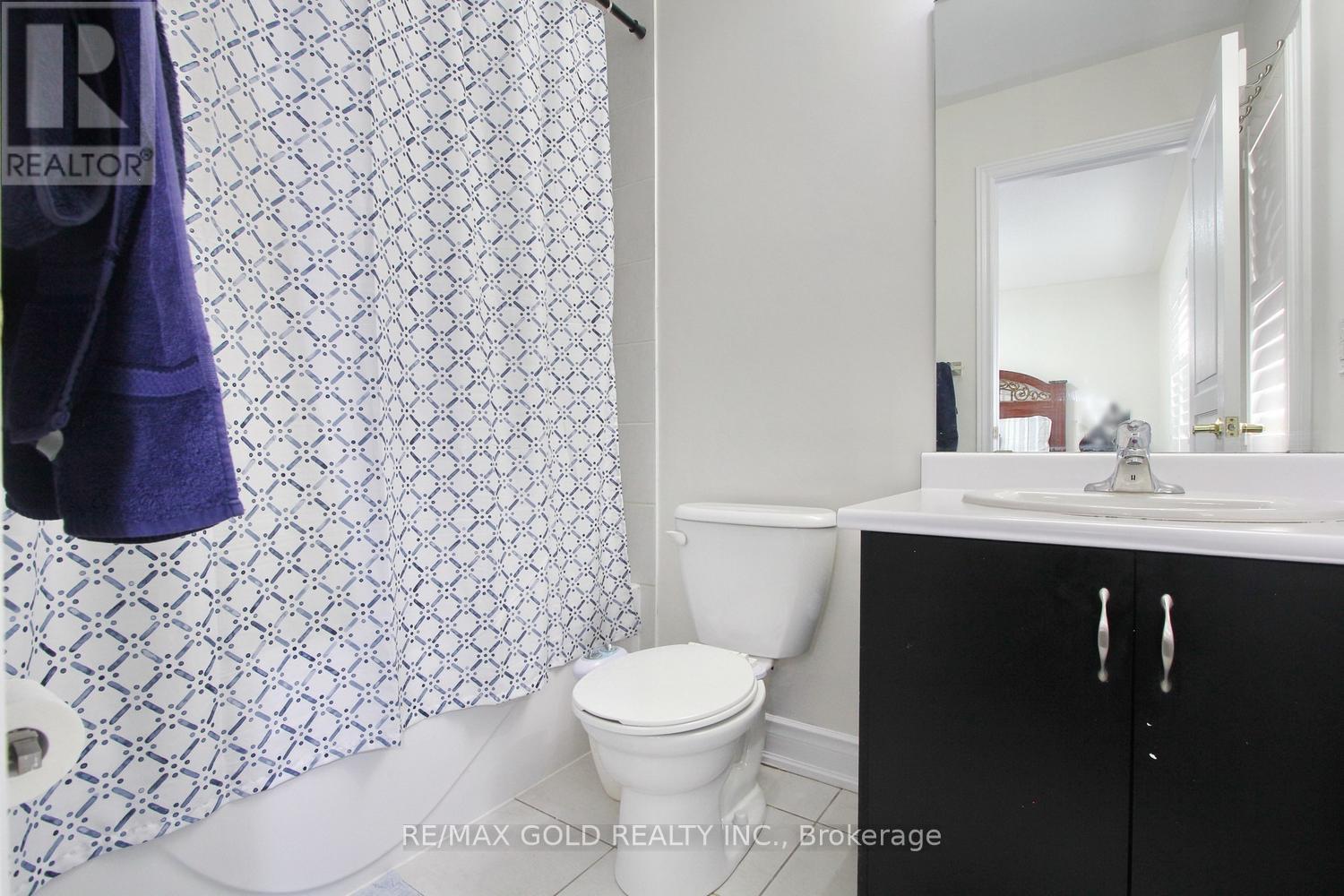 52 Bear Run Road, Brampton, Ontario  L6X 0E4 - Photo 38 - W13667288