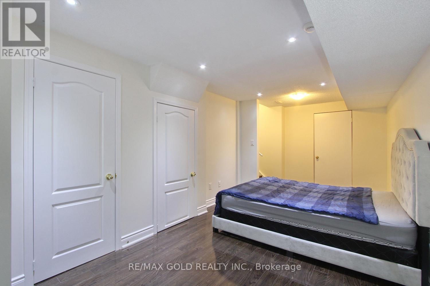 52 Bear Run Road, Brampton, Ontario  L6X 0E4 - Photo 39 - W13667288