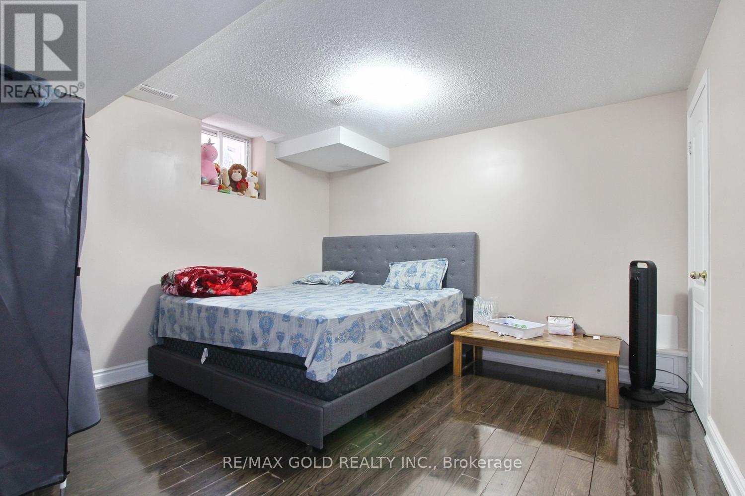 52 Bear Run Road, Brampton, Ontario  L6X 0E4 - Photo 46 - W13667288