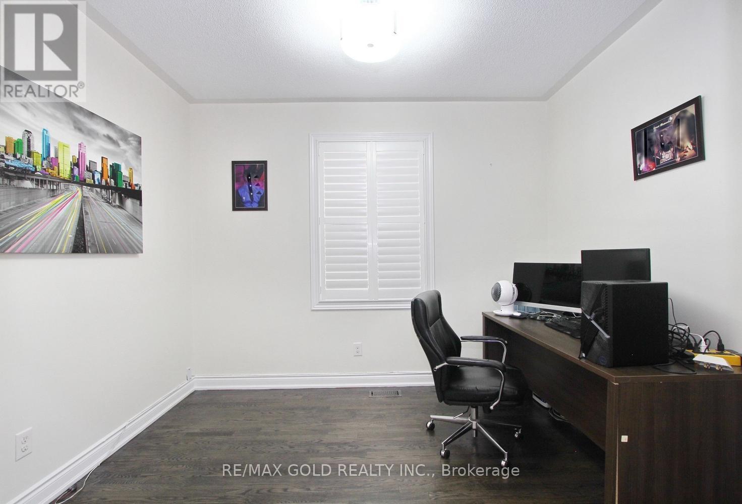 52 Bear Run Road, Brampton, Ontario  L6X 0E4 - Photo 7 - W13667288