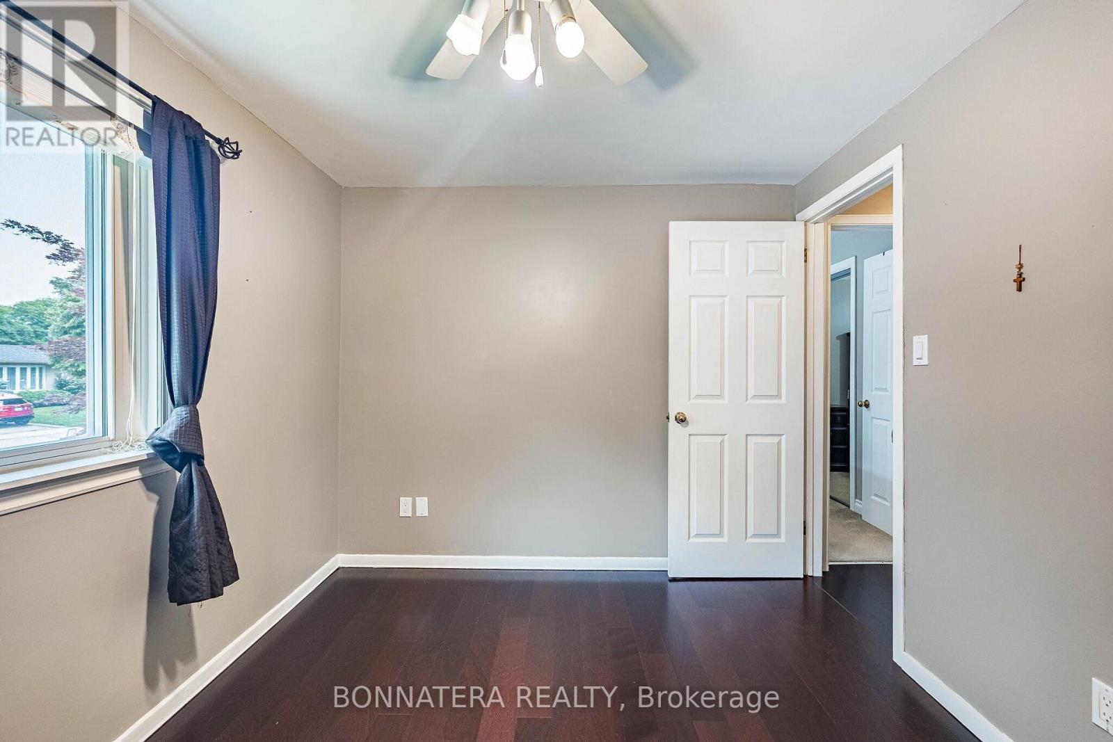 1324 Aldridge Crescent, Burlington, Ontario  L7M 1J1 - Photo 29 - W13667298