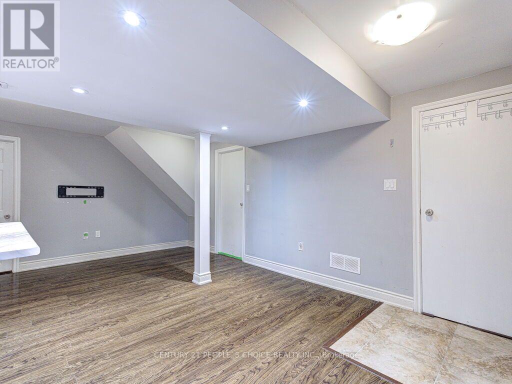 Bsmt - 5965 River Grove Avenue, Mississauga, Ontario  L5M 4Z8 - Photo 3 - W13667324