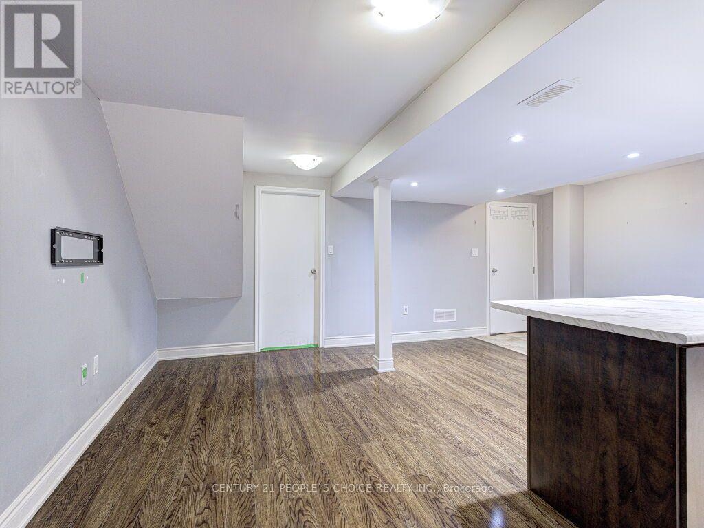 Bsmt - 5965 River Grove Avenue, Mississauga, Ontario  L5M 4Z8 - Photo 6 - W13667324