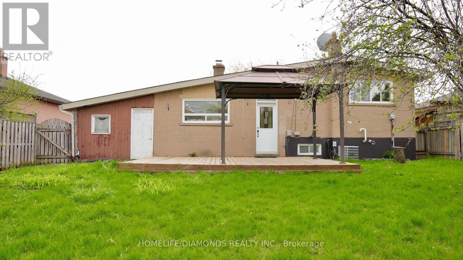 15 Athlone Avenue, Brampton, Ontario  L6T 2N5 - Photo 18 - W13667382