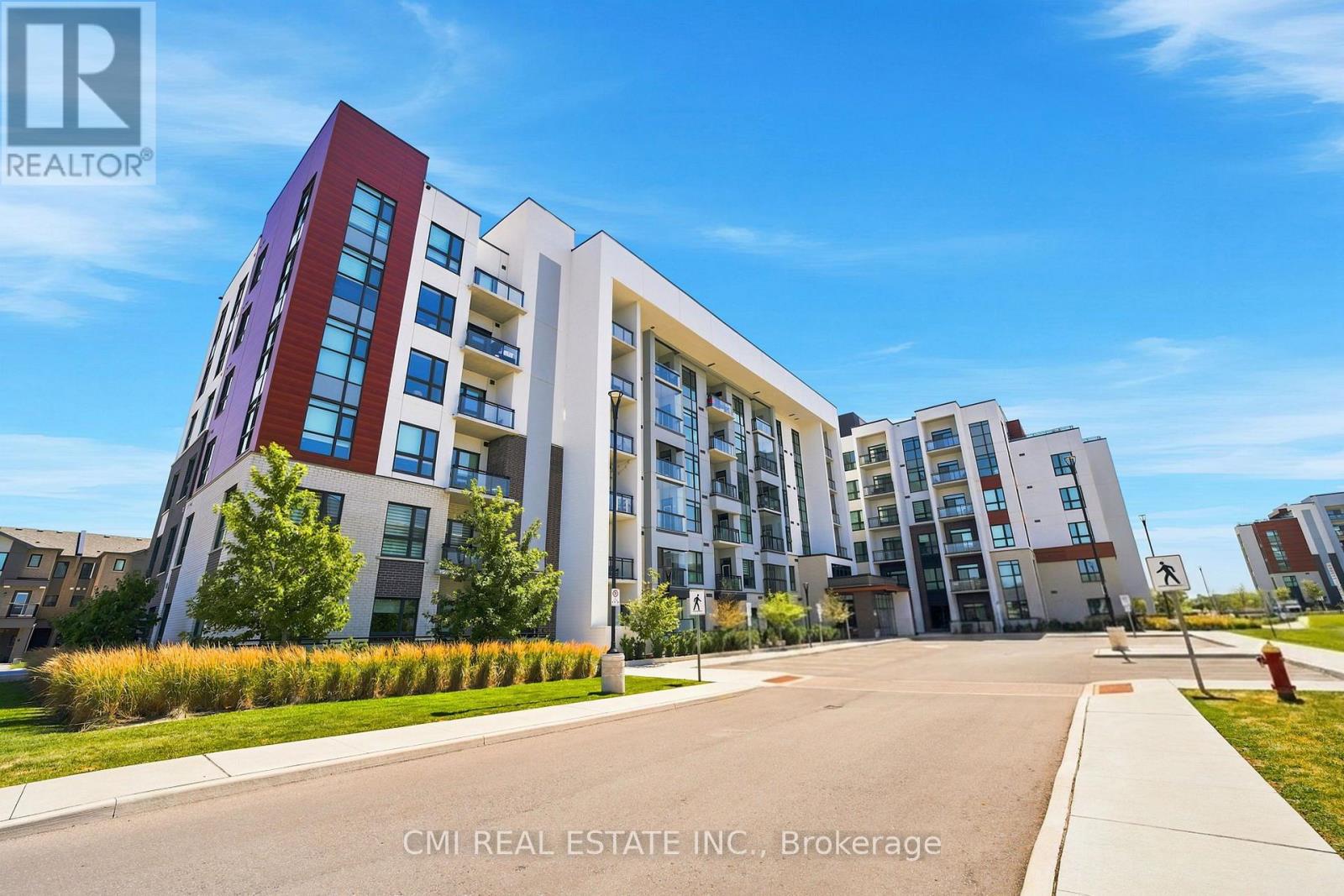 312 - 470 Gordon Krantz Avenue, Milton, Ontario  L9E 1Z3 - Photo 2 - W13667400